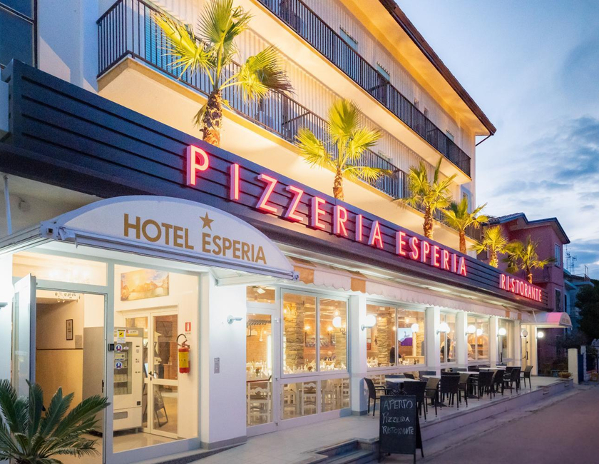 Imagen general del Hotel Esperia, Caorle. Foto 18
