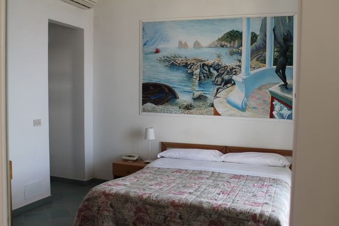 Imagen de la habitación del Hotel Esperia, Capri. Foto 6