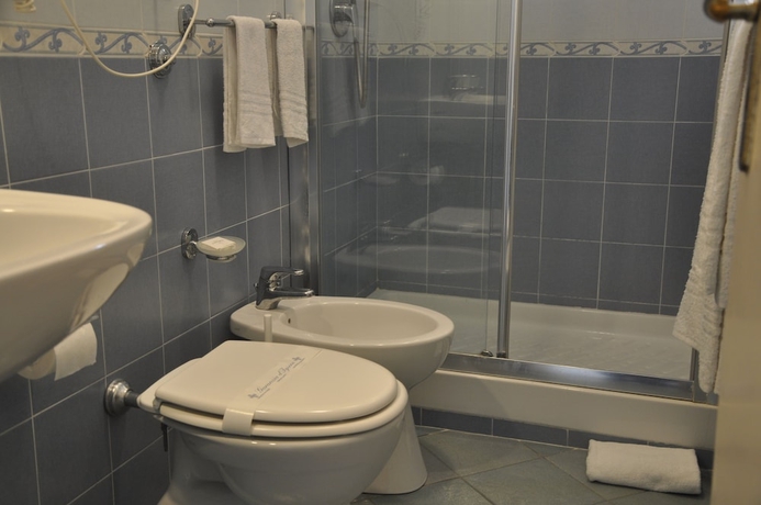 Imagen de la habitación del Hotel Esperia, Capri. Foto 7