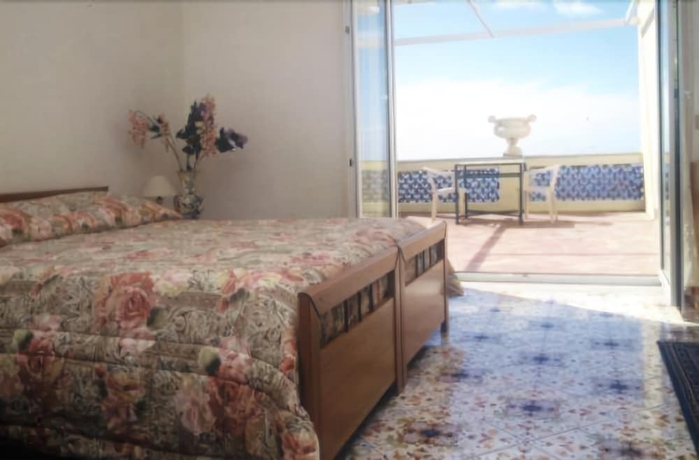 Imagen de la habitación del Hotel Esperia, Capri. Foto 13