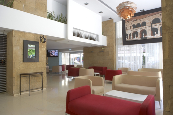 Imagen de los interiores del Hotel Esperia City. Foto 16