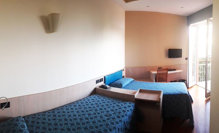 Imagen de la habitación del Hotel Esperia, G&eacute;nova. Foto 5