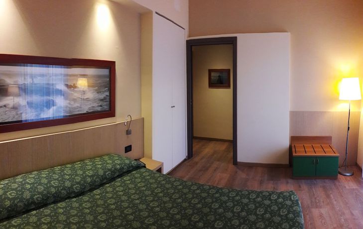 Imagen de la habitación del Hotel Esperia, G&eacute;nova. Foto 8