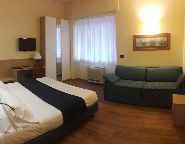 Imagen de la habitación del Hotel Esperia, G&eacute;nova. Foto 13