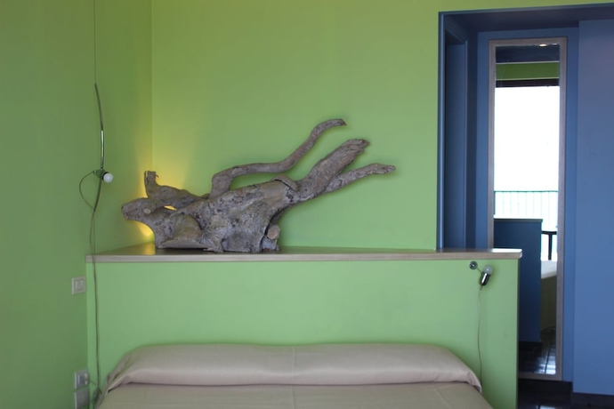 Imagen de la habitación del Hotel Esperia, MILAZZO. Foto 15