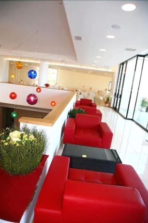 Imagen del bar/restaurante del Hotel Esperia Palace. Foto 2