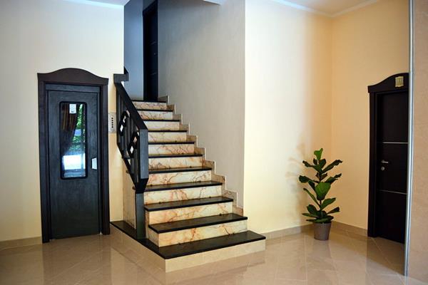 Imagen general del Hotel Esperia, Spotorno. Foto 1