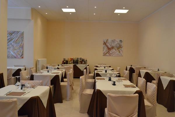 Imagen general del Hotel Esperia, Spotorno. Foto 2