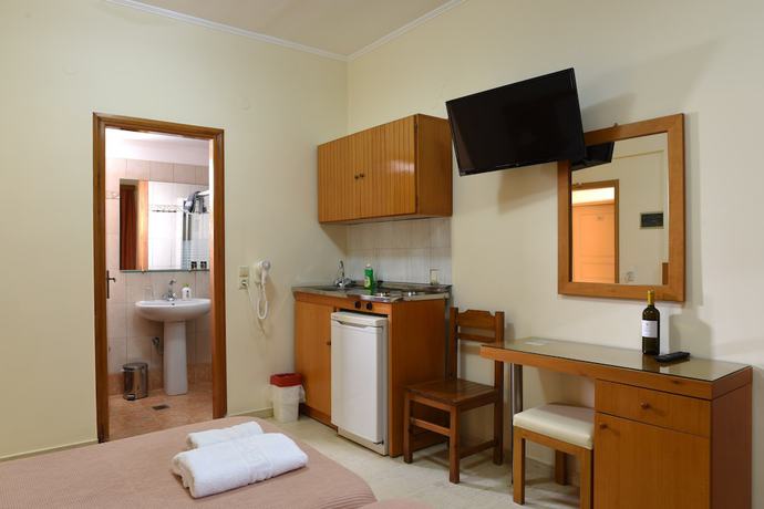 Imagen de la habitación del Hotel Esperides Beach Apartments. Foto 2