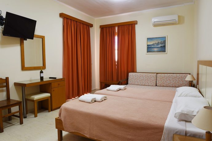 Imagen de la habitación del Hotel Esperides Beach Apartments. Foto 17