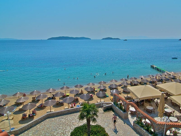 Imagen general del Hotel Esperides Beach Resort, ACHLADIES. Foto 4