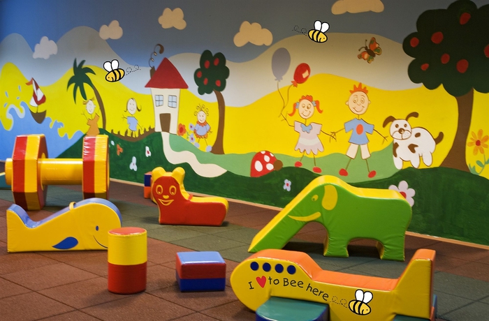 Imagen de los interiores del Hotel Esperides Beach Resort. Foto 12