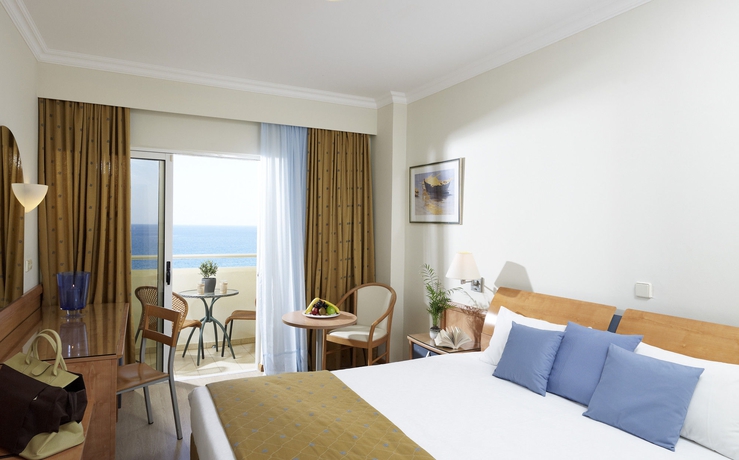 Imagen de la habitación del Hotel Esperides Beach Resort, Kallithea Rodas. Foto 8