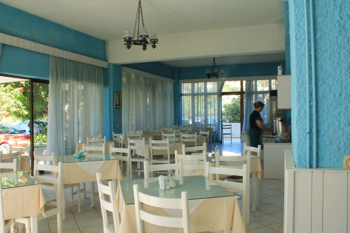 Imagen del bar/restaurante del Hotel Esperides, Creta. Foto 4