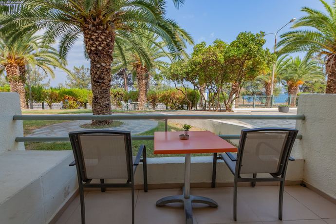 Imagen de la habitación del Hotel Esperides, Papalimani. Foto 14