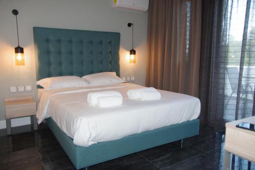 Imagen general del Hotel Esperides, Tasos. Foto 1