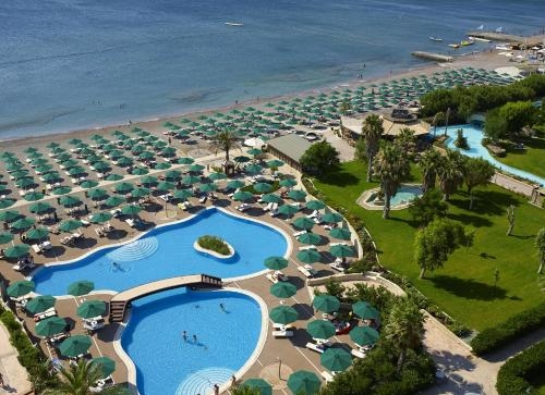 Imagen general del Hotel Esperos Mare. Foto 3