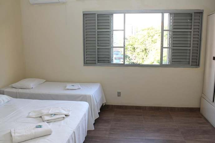Imagen de la habitación del Hotel Espig&atilde;o Palace. Foto 11