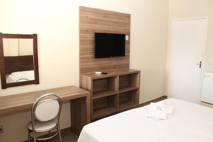 Imagen de la habitación del Hotel Espig&atilde;o Palace. Foto 13
