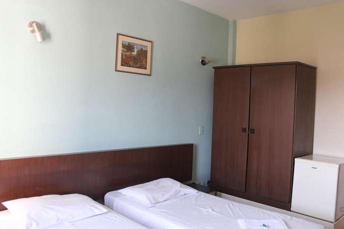 Imagen de la habitación del Hotel Espig&atilde;o Palace. Foto 14