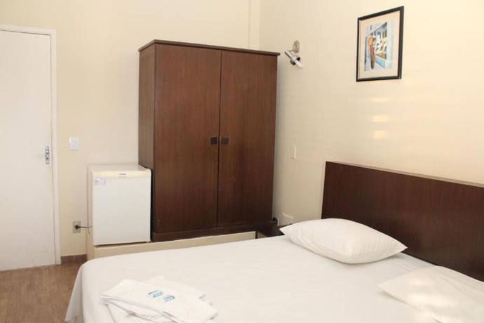 Imagen de la habitación del Hotel Espig&atilde;o Palace. Foto 18