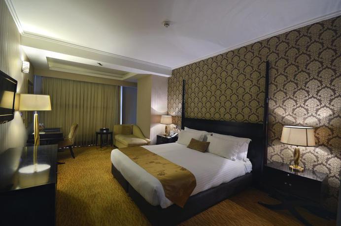 Imagen de la habitación del Hotel Espinas International. Foto 3