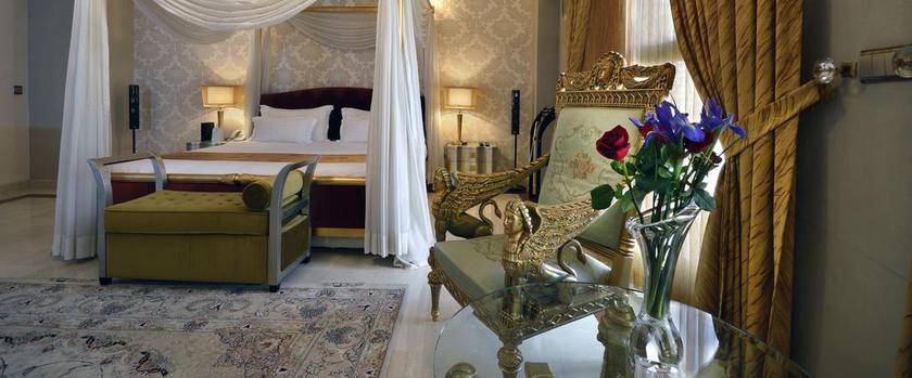 Imagen de la habitación del Hotel Espinas International. Foto 20