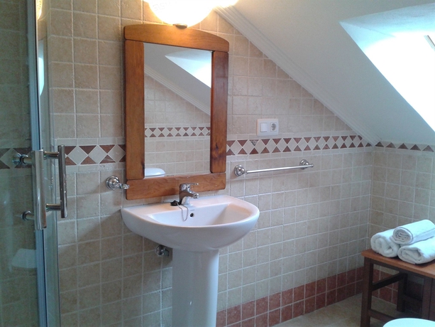 Imagen de la habitación del Hotel Espino. Foto 5