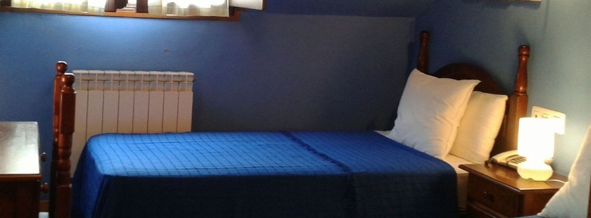 Imagen de la habitación del Hotel Espino. Foto 6