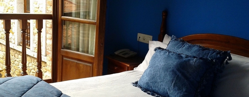 Imagen de la habitación del Hotel Espino. Foto 8