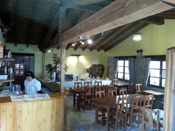 Imagen del bar/restaurante del Hotel Espino. Foto 4