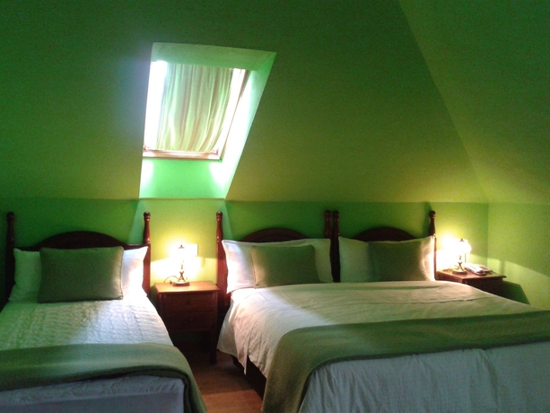 Imagen de la habitación del Hotel Espino. Foto 14