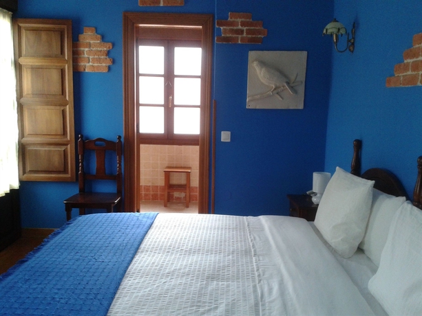 Imagen de la habitación del Hotel Espino. Foto 15