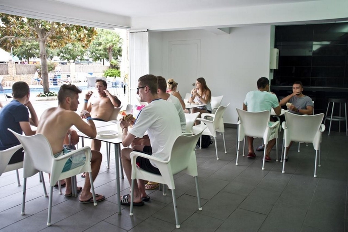 Imagen general del Hotel Esplai. Foto 6