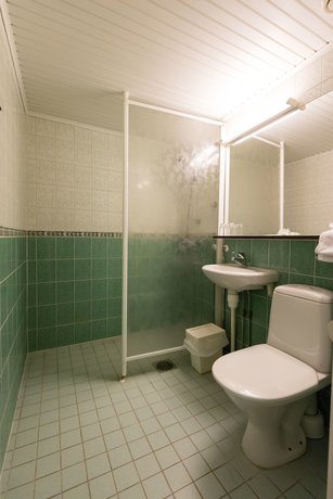 Imagen de la habitación del Hotel Esplanad. Foto 11