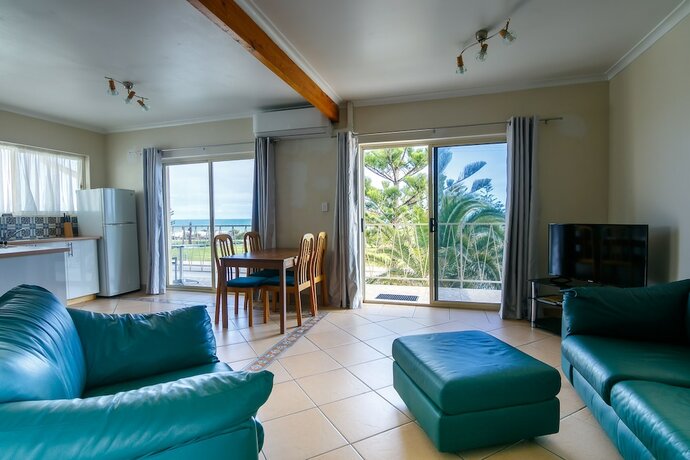 Imagen general del Hotel Esplanade Apartments At West Beach. Foto 1