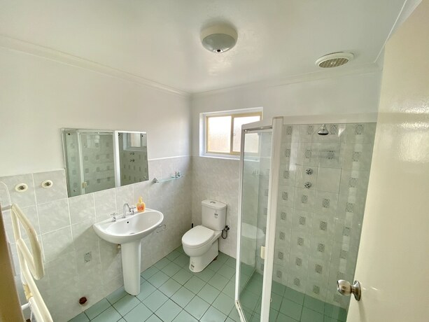 Imagen general del Hotel Esplanade Apartments At West Beach. Foto 3
