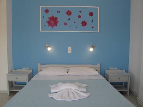 Imagen de la habitación del Hotel Esplanade Apartments, Kalath&aacute;s. Foto 3