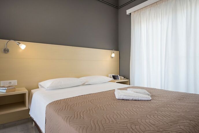 Imagen general del Hotel Esplanade Apartments, Kalathás. Foto 1