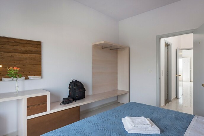 Imagen de la habitación del Hotel Esplanade Apartments, Kalath&aacute;s. Foto 17