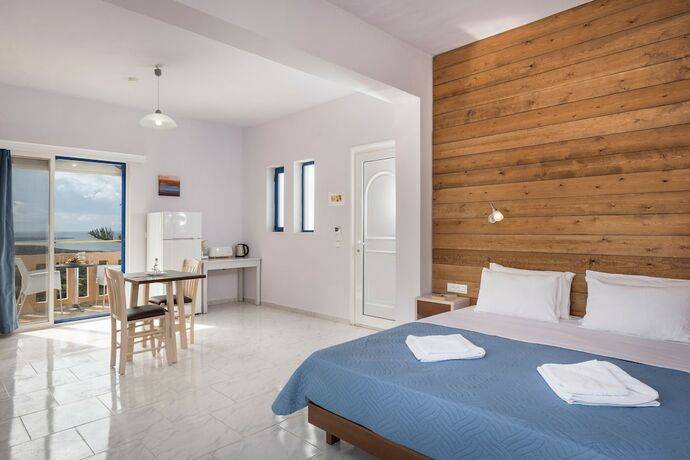 Imagen de la habitación del Hotel Esplanade Apartments, Kalath&aacute;s. Foto 18