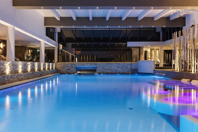 Imagen de la piscina del Hotel Esplanade Tergesteo - Luxury Retreat. Foto 16