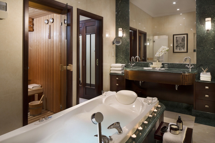 Imagen de la habitación del Hotel Esplanade Zagreb. Foto 13