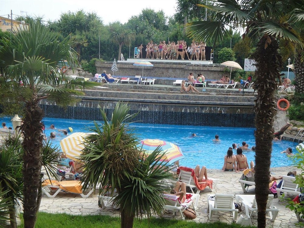 Imagen general del Hotel Esplendid. Foto 4