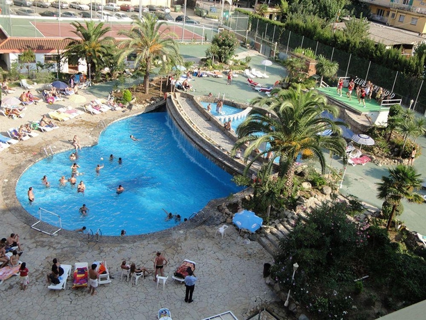 Imagen general del Hotel Esplendid. Foto 6