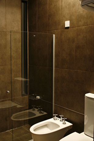 Imagen de la habitación del Hotel Esplendor By Wyndham Buenos Aires. Foto 7