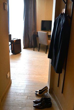 Imagen de la habitación del Hotel Esplendor By Wyndham Buenos Aires Plaza Francia. Foto 5