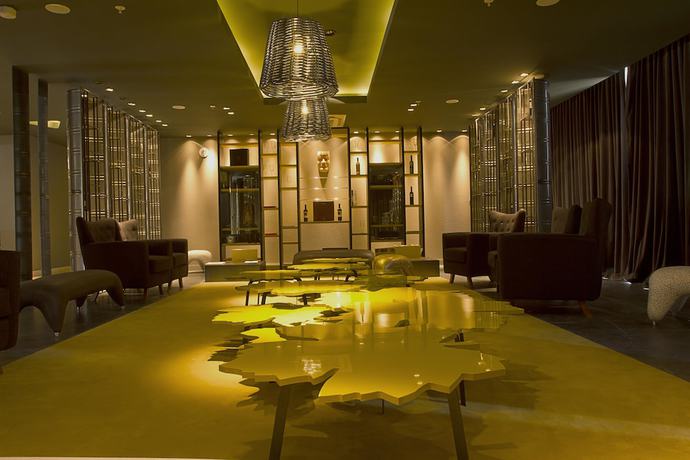 Imagen de los interiores del Hotel Esplendor By Wyndham Mendoza. Foto 14