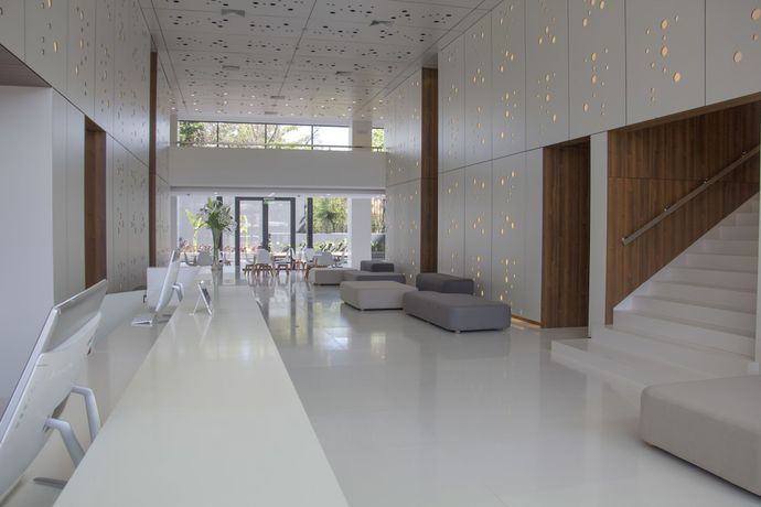 Imagen de los interiores del Hotel Esplendor by Wyndham Asunción. Foto 17