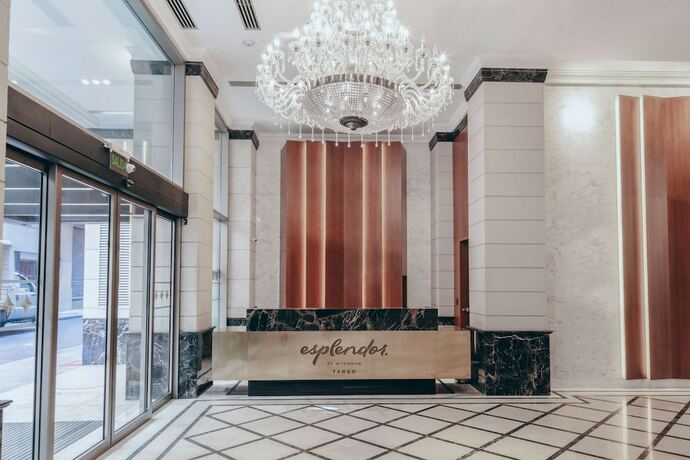 Imagen de los interiores del Hotel Esplendor by Wyndham Buenos Aires Tango. Foto 19